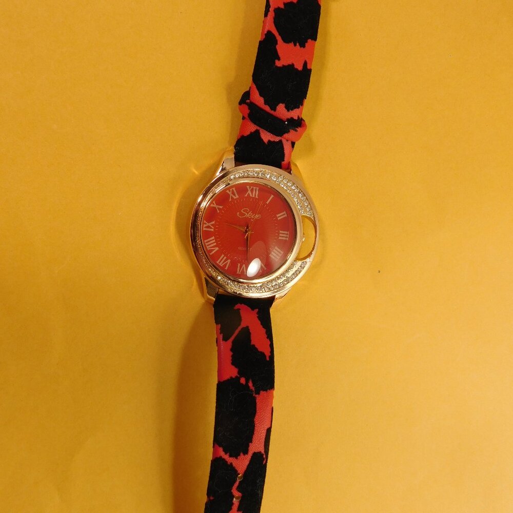 Ladies Skye Quartz Watch